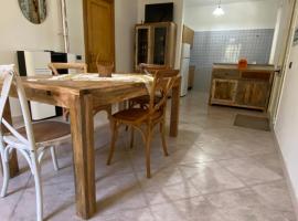 Villa Laurus, apartman u gradu Tore del Orso