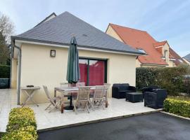 Grande maison à louer pour les 24h et autres dates, Hotel in Le Mans