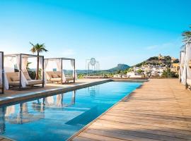 Hotel Creu de Tau Art&Spa-Adults only, luxury hotel in Capdepera
