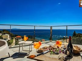 VILLA ROCCA BRUNA, LE CAP CORSE 5 ETOILES, ξενοδοχείο με υδρομασάζ σε Santa-Maria-di-Lota