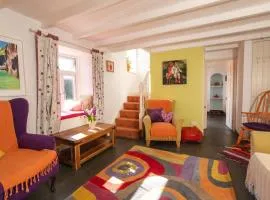 Characterful cottages near stunning coast
