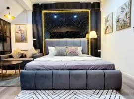 LS 1 Lasalle House,bts,Suvarnabhumi ,mega bangna