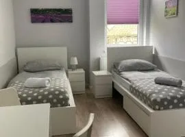 Hostelik Przy Przystanku