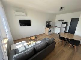Logement lumineux rénové à neuf, appartement à La Voulte-sur-Rhône