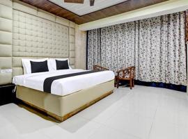 FabHotel Prime Grand Ali, hotel near Srinagar Airport - SXR, Srinagar