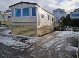 Beautiful 3 bedroom holiday home Amazing views, holiday park in Gisburn