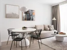 Scala City Center Premium Apartments with Parking by Lion Apartments