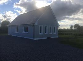 2 Bedroom House near Athy, hotel in Athy