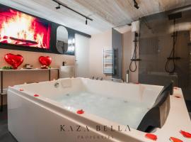 KAZA BELLA - Maisons Alfort 5 Luxurious apartment with private garden and Jacuzzi, hotel near Créteil l'échat Metro Station, Maisons-Alfort