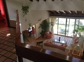 Cancun Villa La Maison, khách sạn ở Cancún