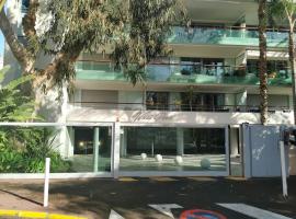 Centre Juan Les Pins 2P White Pearl garage