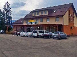 Tihe Noci, motel di Pale