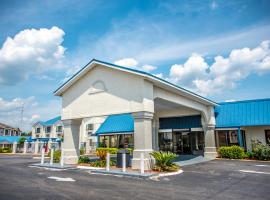 Days Inn by Wyndham Troy, hotel em Troy