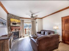 Westgate 2BR, private balcony, mountain views, resort amenities, multiple pools, tennis, spa 4504, Hotel in Park City