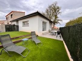 L'Eden des Aspres, holiday home sa Thuir