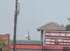 Chilled Vibe Lodge, hotel v destinaci Soshanguve