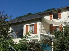 Gite en duplex 4 personnes, Vallée de la Jordanne, Cantal