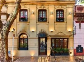 Miravida Soho Hotel & Wine Bar