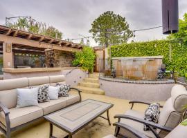 터스틴에 위치한 호텔 Lovely Tustin Home with Outdoor Kitchen 3 Mi to Zoo