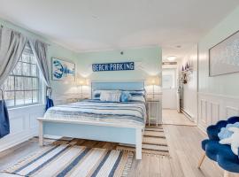 Livin Wells Retreat, 2 Mi to Drakes Island Beach, hotel in Wells