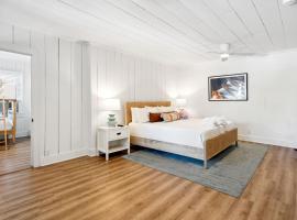 Folliday Inn - The Barrelback - Room 26, hotel v destinaci Folly Beach