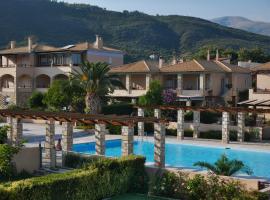 Villa Mealina – hotel z basenem w mieście Nafpaktos