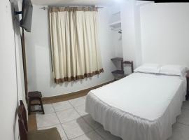 HOTEL PAL-MAR, готель у місті Атакамес