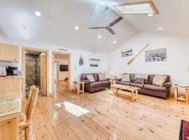 #3 Cottage Like Suite With Private Hot Tub, hotel i Bass Lake