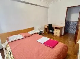 Quarto de Casal Acolhedor