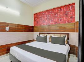 OYO Kohinoor Inn, three-star hotel in Indirapuram