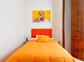 Banana Gay House - Only Men, hotel com banheiras de hidromassagem em Sevilha