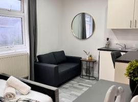 Modern Luxury Studio – apartament w mieście Redbridge