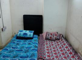 KGN Homestay Near Dargah Sharif、アジメールのアパートメント