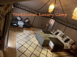 Berber Experience Camp, luxussátor Adrouine városában 