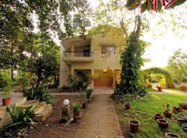 Gir Birding Lodge, hotel en Sasan Gir