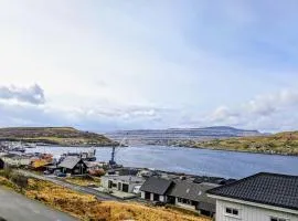 Cozy apartment in Runavík