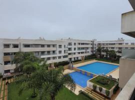 Résidence Paradise Beach Aves piscine, hotelli, jossa on pysäköintimahdollisuus kohteessa Mansouria