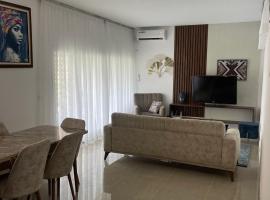 Bel appartement Riviera golf, hotel v destinaci Abidžan