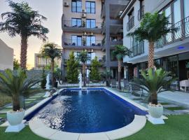 Grand Bahia Relaxury，科斯蒂內甚蒂的度假村