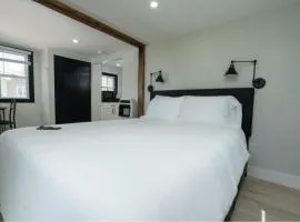 Cozy Cabin in a Rural setting-14