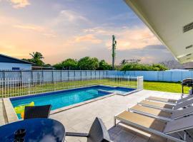 Chic Miami Private Pool Home, ξενοδοχείο σε Cutler Ridge