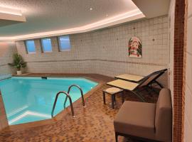 Hotel Alpenblick, hotel di Sarntal