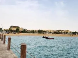 Luxury villa In Jaz Little Venice Elsokhna Golf Resort With Private Garden & Pool View - Families Only