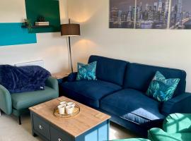 3-Bedroom Luxury Stay With FREE Parking, hotel en Market Harborough