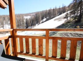 Résidence Parc Aux Etoiles - CH25PAE - CHALET TRIPLEX 3 CHAMBRES, TERRASSE ET BALCON MAE-2204, ξενοδοχείο σε Narreyroux