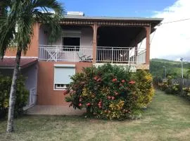 Appartement spacieux à Sainte-Luce - Jardin & Vue montagne