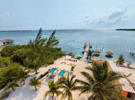 Bay Towers, serviced apartment in Caye Caulker