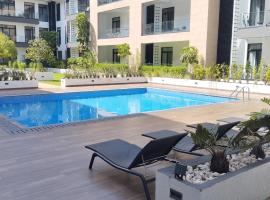 Golden Place Properties At The Embassy Gardens, apartment in Accra