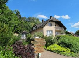 Fasse Comfortable holiday residence, feriebolig i Delliehausen