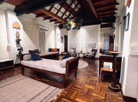 Svarna Heritage, hotel u gradu Kalyānpur